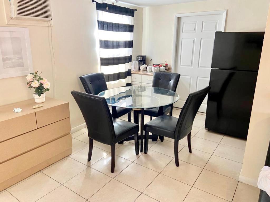 Private Rooms Close To Miami Airport - Free Parking - 01 Luaran gambar