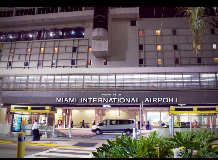 Private Rooms Close To Miami Airport - Free Parking - 01 Luaran gambar