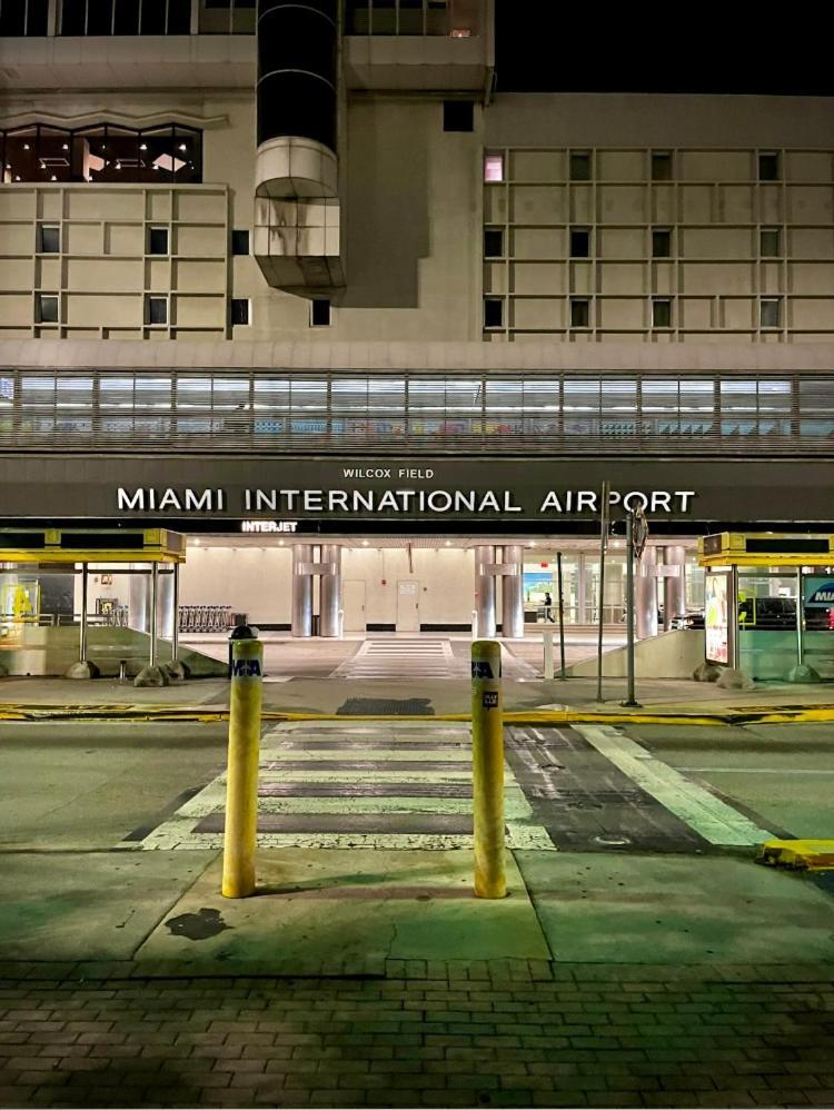 Private Rooms Close To Miami Airport - Free Parking - 01 Luaran gambar